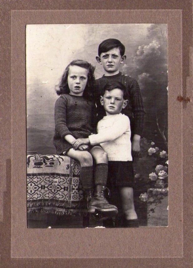Mai 1942 Aigneville Somme 3 enfants avant le début de la seconde guerre mondiale
